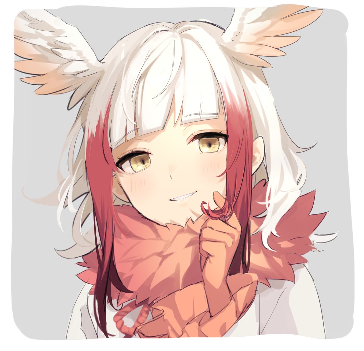 1girl bangs bey_(bey01st) bird_wings blush close-up commentary_request eyebrows_visible_through_hair frilled_sleeves frills fur_collar gloves hand_in_hair head_wings japanese_crested_ibis_(kemono_friends) kemono_friends long_sleeves multicolored_hair red_fur red_gloves redhead shirt short_hair sidelocks solo two-tone_hair white_hair white_shirt wings yellow_eyes