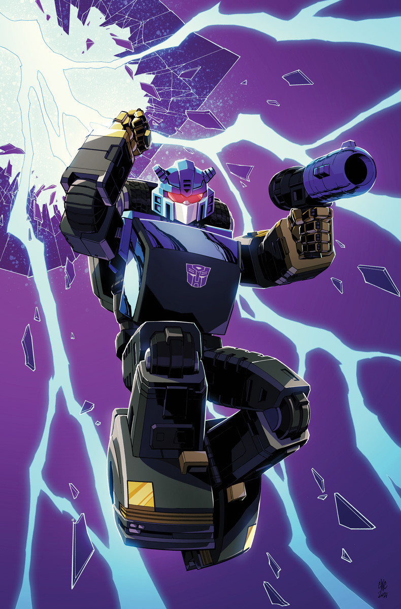 broken_glass casey_w._coller clenched_hands collaboration comic_cover cover cover_page electricity english_commentary glass goldbug gun highres holding holding_gun holding_weapon joana_lafuente mecha no_humans official_art science_fiction the_transformers_(idw) transformers transformers_shattered_glass visor weapon