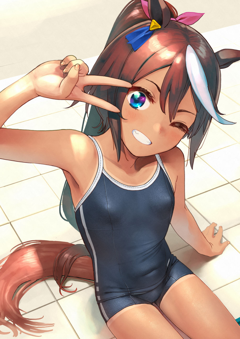 1girl animal_ears bangs bare_arms bare_shoulders blue_eyes blue_swimsuit blush breasts brown_hair collarbone commentary_request eyebrows_visible_through_hair grin hair_flaps highres horse_ears horse_girl horse_tail long_hair looking_at_viewer multicolored_hair one-piece_swimsuit one_eye_closed open_mouth ponytail poolside school_swimsuit shiden_(sashimi_no_wife) sitting small_breasts smile solo streaked_hair swimsuit tail tan tanline teeth tokai_teio_(umamusume) two-tone_hair umamusume v white_hair
