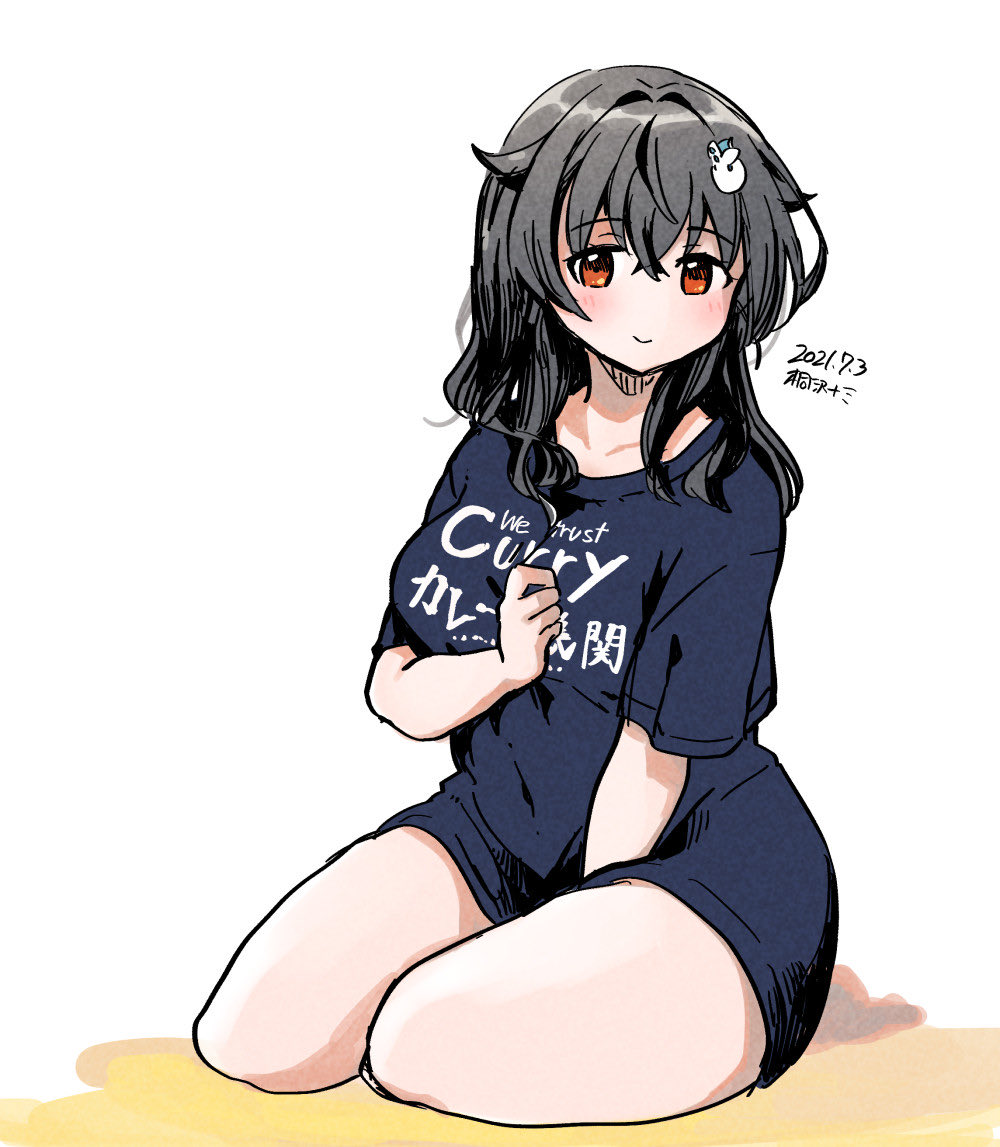 1girl alternate_hairstyle between_legs black_hair black_shirt clothes_writing collarbone commentary_request hair_down hair_flaps hand_between_legs jingei_(kancolle) kantai_collection kirisawa_juuzou long_hair red_eyes shirt simple_background solo thick_thighs thighs white_background