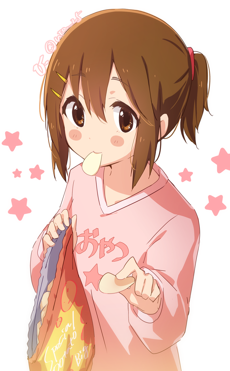 1girl atu bangs blush blush_stickers brown_eyes brown_hair chips commentary_request eyebrows_visible_through_hair food food_in_mouth hair_between_eyes hair_ornament hairclip highres hirasawa_yui holding k-on! long_sleeves looking_at_viewer pink_shirt ponytail shirt short_hair simple_background solo star_(symbol) twitter_username upper_body white_background