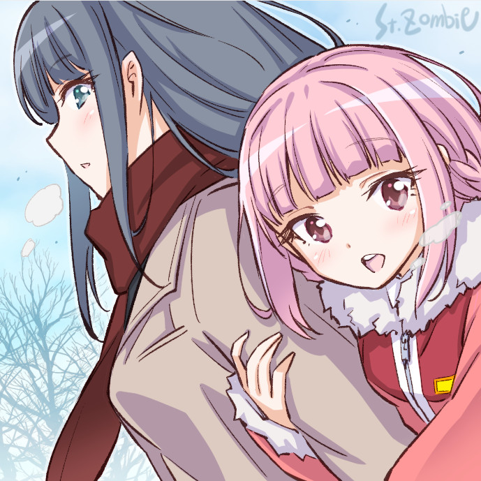 2girls arm_hug artist_name blue_eyes blue_hair long_hair magia_record:_mahou_shoujo_madoka_magica_gaiden mahou_shoujo_madoka_magica multiple_girls nanami_yachiyo outdoors pink_eyes pink_hair scarf smile studiozombie tamaki_iroha upper_body winter winter_clothes yuri