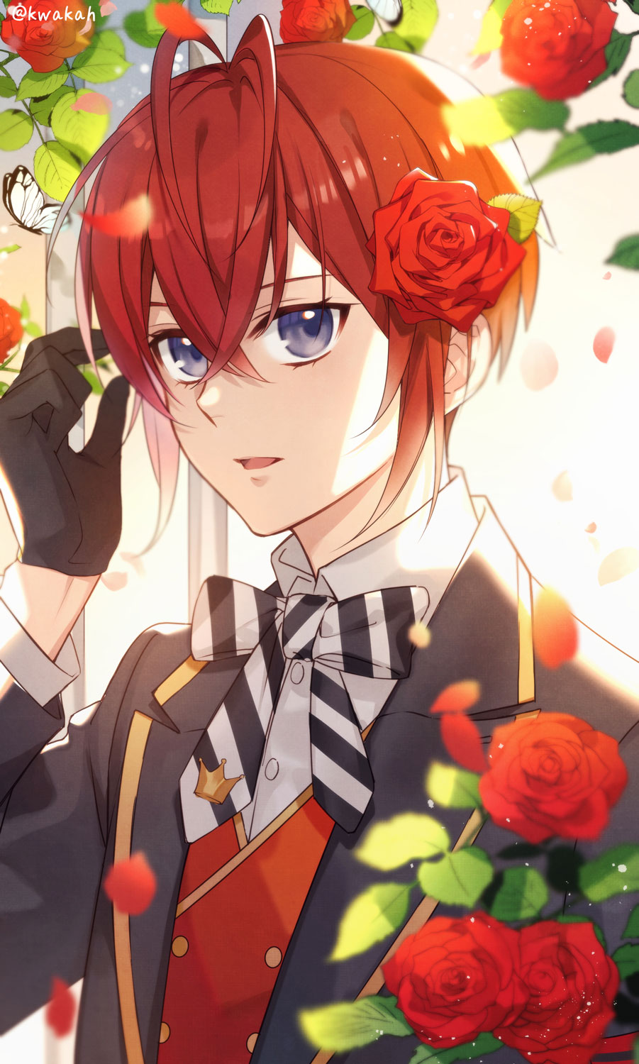 1boy antenna_hair black_gloves blue_eyes flower gloves hair_between_eyes highres jacket kwakah long_sleeves looking_at_viewer male_focus open_mouth redhead riddle_rosehearts rose short_hair simple_background smile solo twisted_wonderland