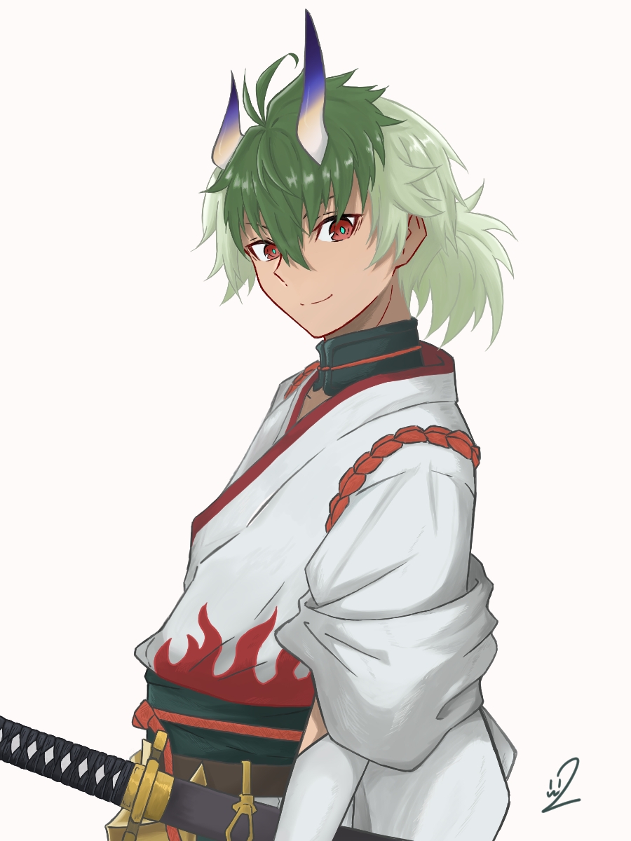 1boy asymmetrical_horns beige_background commentary_request flame_print green_hair green_pupils hair_between_eyes highres horns japanese_clothes katana kimono kumo_desu_ga_nani_ka? looking_at_viewer multicolored_hair obi oni oni_horns red_eyes san_ni_ichi_ichi sash scabbard sheath sheathed short_ponytail smile solo sword two-tone_hair upper_body weapon wrath_(kumo_desu_ga_nani_ka?)