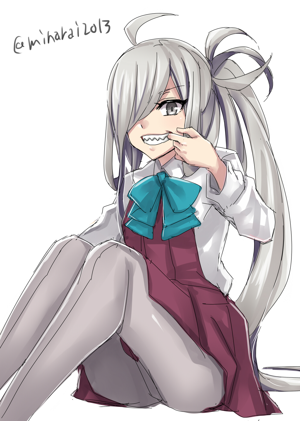 1girl ahoge asashimo_(kancolle) bow bowtie feet_out_of_frame grey_eyes grey_legwear grin hair_over_one_eye halterneck highres kantai_collection looking_at_viewer minarai mouth_pull one-hour_drawing_challenge pantyhose ponytail purple_legwear school_uniform sharp_teeth shirt silver_hair simple_background sitting smile solo teeth white_background white_shirt