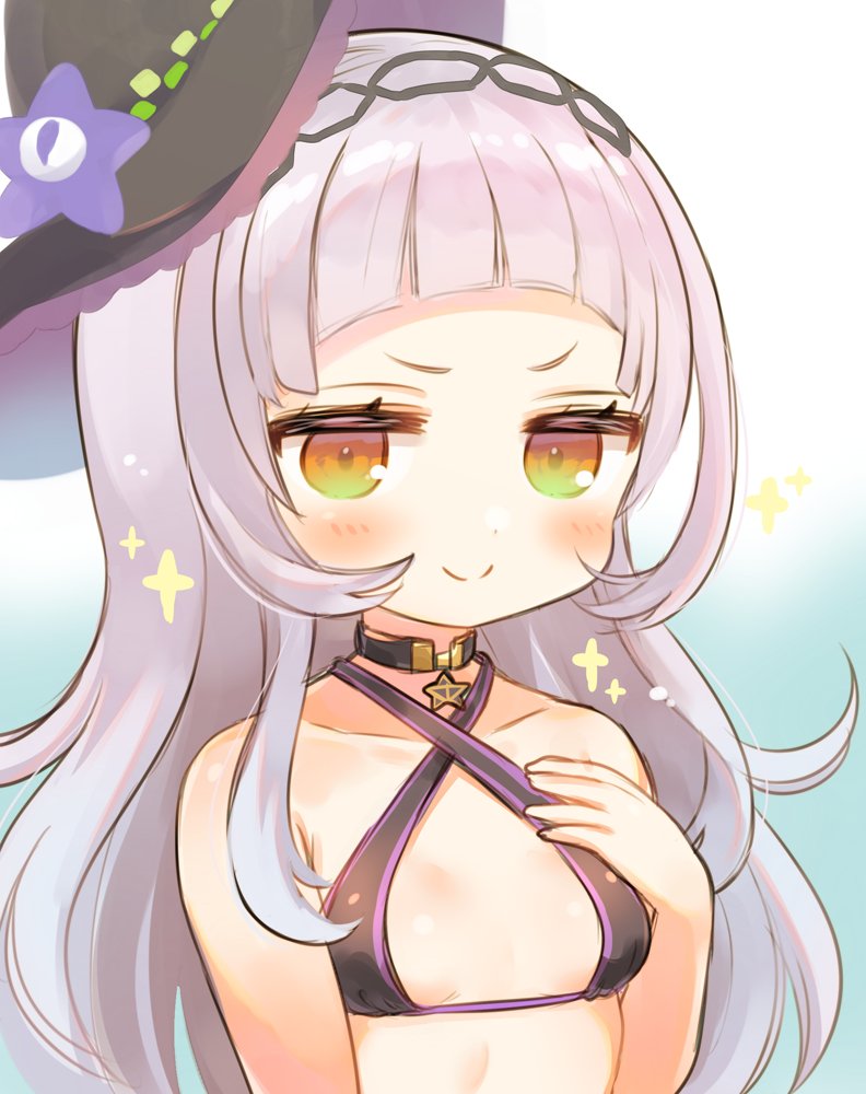 &gt;:) 1girl bikini black_bikini breasts collar green_eyes hat hololive long_hair marshmallow_mille multicolored multicolored_eyes murasaki_shion orange_eyes silver_hair small_breasts smile solo star_(symbol) swimsuit upper_body v-shaped_eyebrows wavy_hair witch_hat