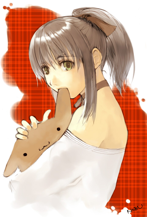 brown_eyes face green_eyes hair_tie mouth_hold nobusnow ponytail