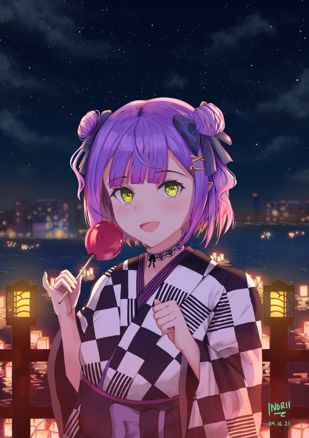 1girl :d bangs black_choker black_hakama blunt_bangs blush bow candy_apple checkered checkered_kimono choker dated double_bun fang food green_eyes hair_bow hair_ornament hairclip hakama highres hololive inorii japanese_clothes kimono lace lace_choker lantern looking_at_viewer night night_sky obon open_mouth pointy_ears purple_hair signature sky smile solo tokoyami_towa two_side_up virtual_youtuber wavy_hair wide_sleeves