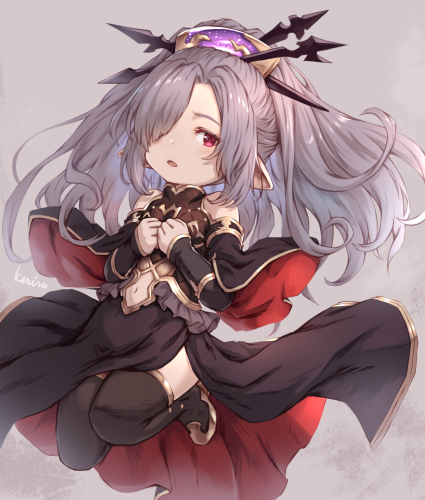 1girl bare_shoulders black_legwear clothing_cutout detached_sleeves granblue_fantasy grey_hair hair_ornament hair_over_one_eye harvin khell long_hair navel navel_cutout nio_(granblue_fantasy) parted_lips pointy_ears red_eyes simple_background solo thigh-highs watermark