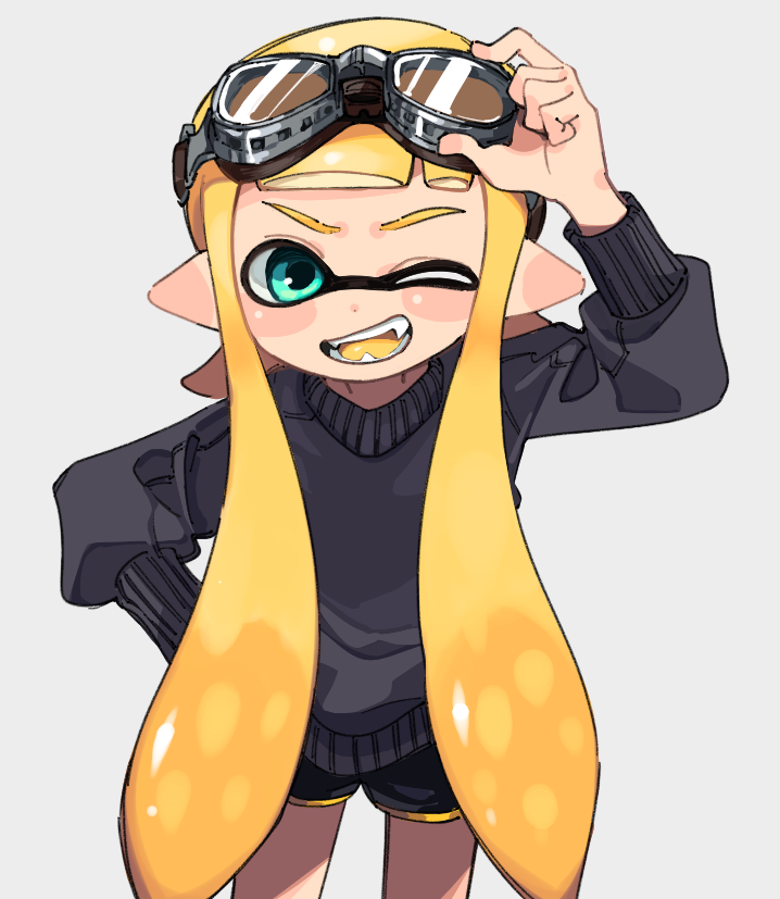 1girl adjusting_goggles aqua_eyes bangs black_shorts black_sweater blonde_hair blunt_bangs colored_tongue commentary daidaiika dolphin_shorts fangs goggles goggles_on_head grey_background hand_on_hip inkling long_hair long_sleeves looking_at_viewer one_eye_closed open_mouth pointy_ears short_shorts shorts simple_background smile solo splatoon_(series) standing sweater tentacle_hair yellow_tongue