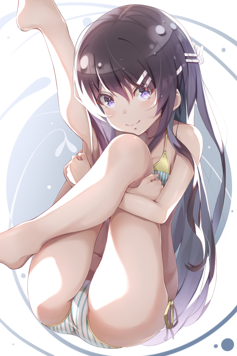 1girl akausuko ass bangs barefoot bikini black_hair clip_studio_paint_(medium) collarbone commentary_request feet_out_of_frame hair_ornament hairclip halterneck highres hugging_own_legs leg_up long_hair looking_at_viewer navel sakurajima_mai seishun_buta_yarou side-tie_bikini simple_background smile solo string_bikini striped striped_bikini swimsuit thighs vertical_stripes violet_eyes younger