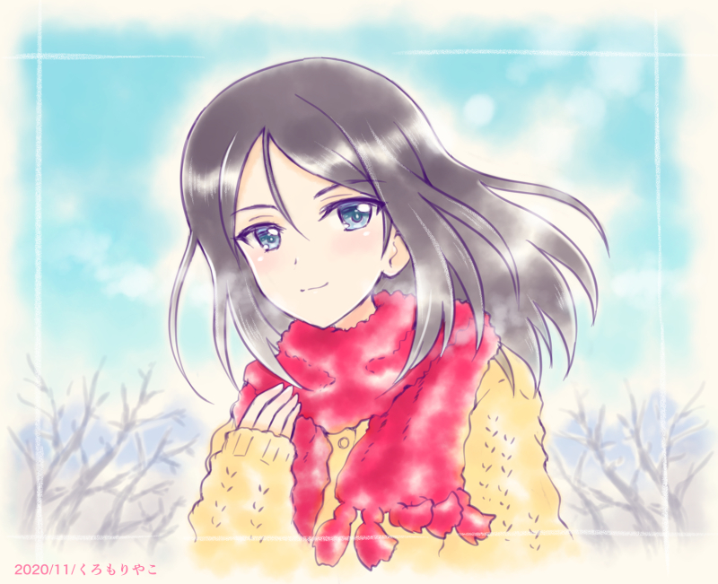 1girl artist_name bangs bare_tree black_hair blue_eyes blue_sky breath casual closed_mouth commentary dated day fringe_trim girls_und_panzer kuromori_yako long_hair long_sleeves looking_at_viewer nonna_(girls_und_panzer) outdoors red_scarf scarf sky smile solo sweater swept_bangs tree upper_body wind winter_clothes yellow_sweater