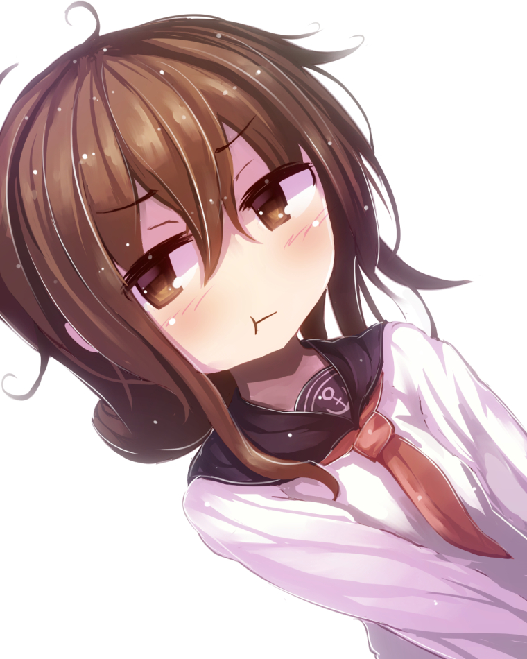 1girl black_sailor_collar blush brown_eyes brown_hair closed_mouth eyebrows_visible_through_hair folded_ponytail hair_between_eyes inazuma_(kancolle) kantai_collection long_hair long_sleeves minarai_shachou neckerchief pout red_neckwear sailor_collar school_uniform serafuku simple_background solo upper_body white_background