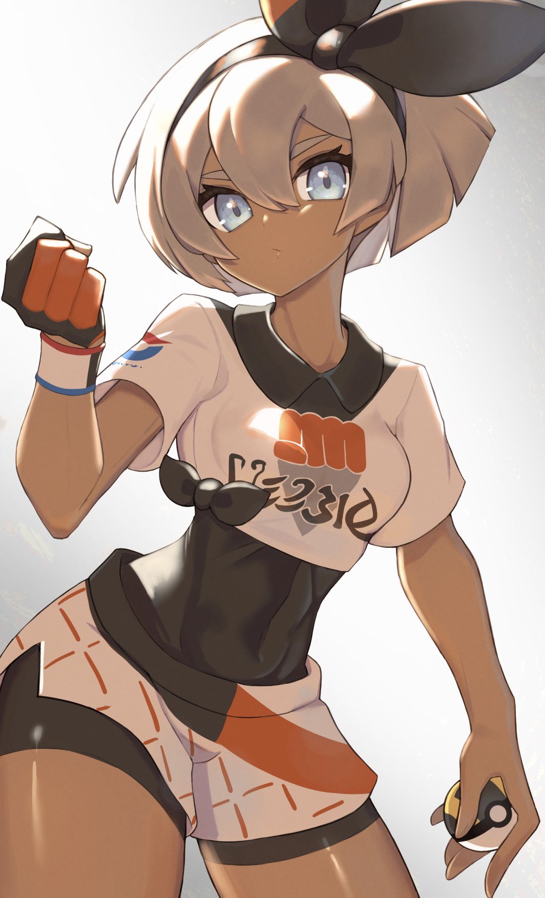 1girl bangs bea_(pokemon) black_bodysuit black_hairband blonde_hair blue_eyes bodysuit bodysuit_under_clothes bow_hairband breasts clenched_hand closed_mouth collared_shirt covered_abs covered_navel cowboy_shot dynamax_band eyelashes gloves hair_between_eyes hairband hand_up highres holding holding_poke_ball looking_at_viewer nuneno partially_fingerless_gloves poke_ball pokemon pokemon_(game) pokemon_swsh print_shirt print_shorts shiny shiny_skin shirt short_hair short_sleeves shorts side_slit side_slit_shorts single_glove solo symbol-only_commentary ultra_ball