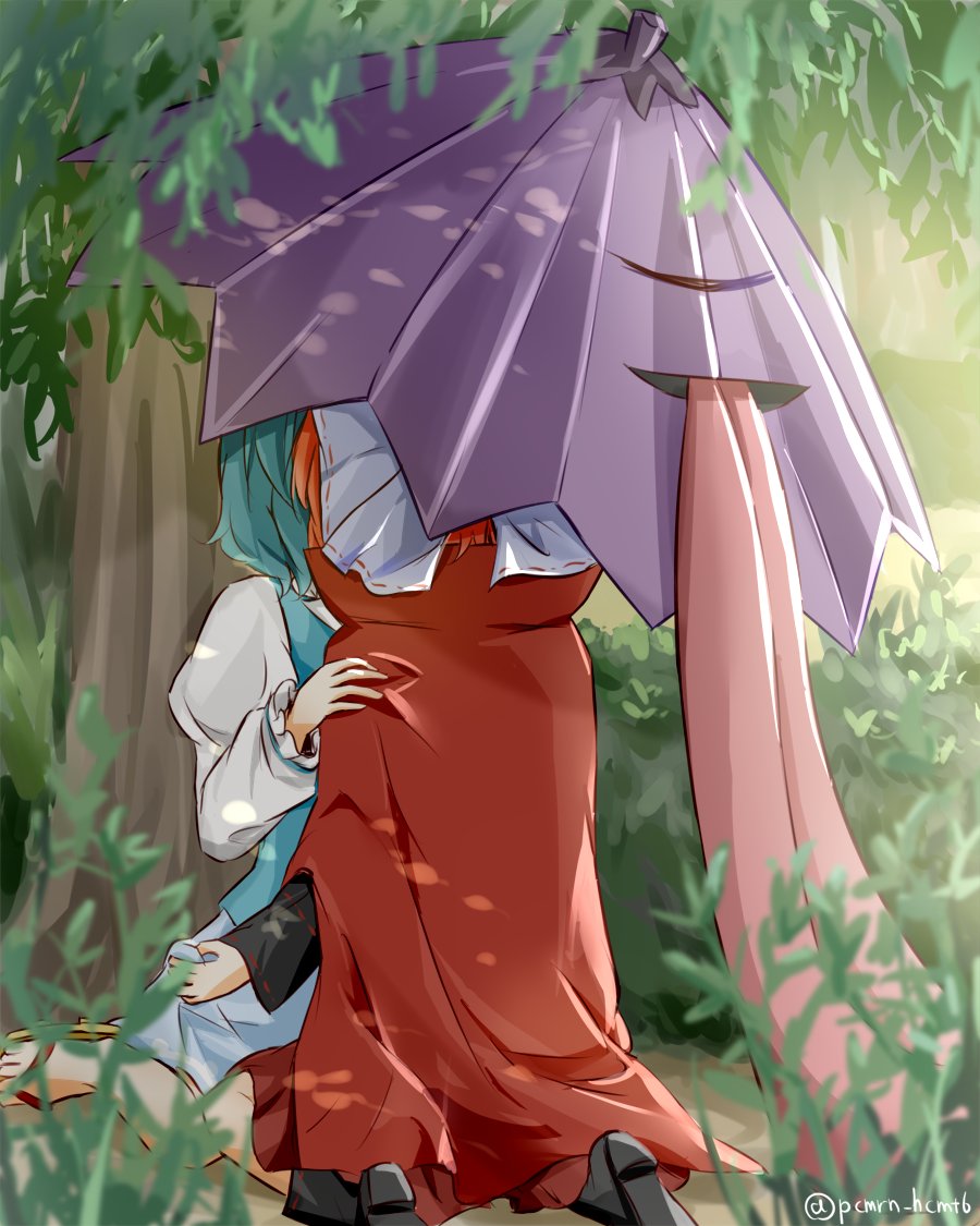 2girls bangs black_shirt blue_bow blue_hair blue_skirt blue_vest bow cloak geta hair_bow implied_kiss juliet_sleeves karakasa_obake long_sleeves multiple_girls no_socks puchimirin puffy_sleeves purple_umbrella red_cloak red_skirt redhead sekibanki shirt short_hair skirt tatara_kogasa tongue touhou umbrella vest white_shirt