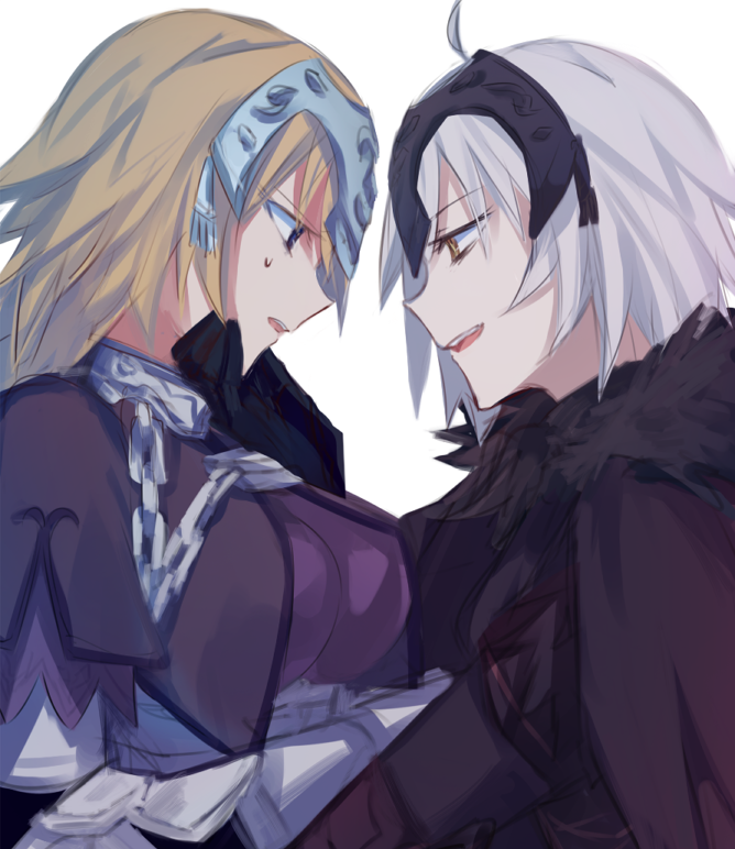 2girls ahoge aoki_shizumi bad_id bad_pixiv_id black_gloves blonde_hair breasts chain cloak fate/apocrypha fate/grand_order fate_(series) gloves hand_on_another's_chin headpiece jeanne_d'arc_(alter)_(fate) jeanne_d'arc_(fate) jeanne_d'arc_(fate/apocrypha) looking_at_another multiple_girls silver_hair smile touching upper_body