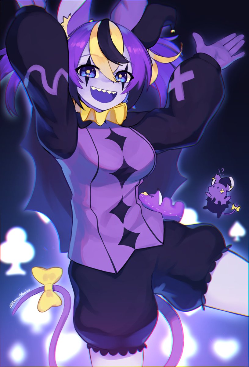 !? 1girl :d animal_ears blue_eyes bow breasts clown hakos_baelz hands_up hat highres hololive jester_cap large_breasts long_sleeves looking_at_viewer mouse mouse_ears multicolored_hair open_mouth puffy_long_sleeves puffy_shorts puffy_sleeves purple_hair purple_theme purple_vest sharp_teeth shorts smile solo standing streaked_hair stuffed_animal stuffed_mouse stuffed_toy tail tail_bow tail_ornament teeth twintails vest yellow_bow yoako