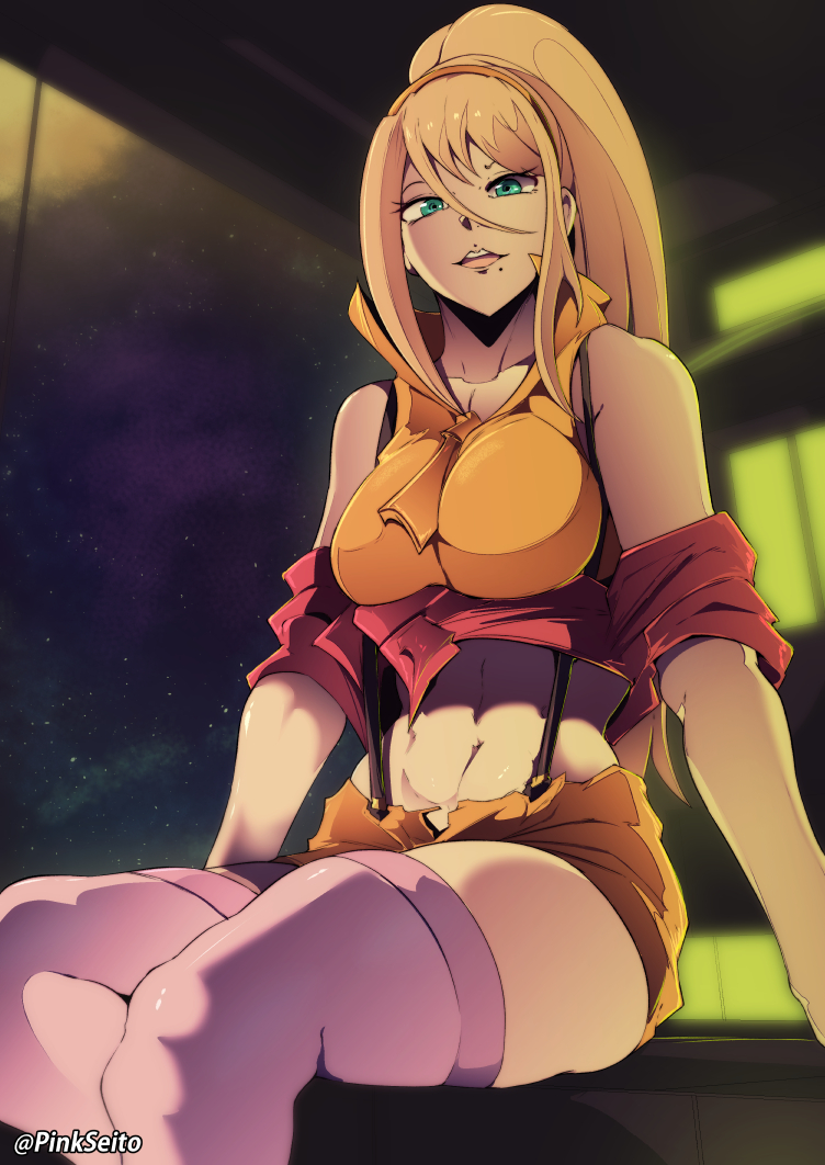 1girl artist_name blonde_hair breasts cosplay cowboy_bebop crop_top faye_valentine faye_valentine_(cosplay) green_eyes hair_between_eyes hairband looking_at_viewer metroid midriff navel pink_seito samus_aran shorts solo suspender_shorts suspenders thigh-highs yellow_crop_top yellow_hairband yellow_shorts