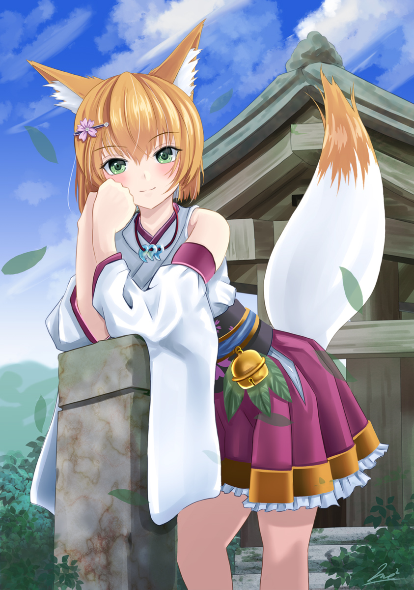 1girl animal_ear_fluff animal_ears bangs bare_shoulders bell blonde_hair blue_sky closed_mouth clouds cloudy_sky commentary_request day detached_sleeves eyebrows_visible_through_hair fox_ears fox_girl fox_tail frilled_skirt frills green_eyes hair_between_eyes hands_up highres japanese_clothes jingle_bell kimono leaves_in_wind long_sleeves looking_at_viewer magatama magatama_necklace original outdoors pleated_skirt purple_skirt skirt sky sleeveless sleeveless_kimono smile solo tail tail_raised white_kimono wide_sleeves yumibakama_meme