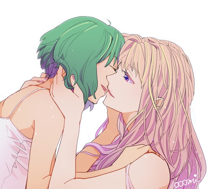 2girls artist_name blonde_hair camisole closed_eyes green_hair half-closed_eyes hands_on_another's_head hands_on_another's_shoulders imminent_kiss long_hair macross macross_frontier multiple_girls nail_polish ooomi open_mouth purple_nails ranka_lee sheryl_nome short_hair violet_eyes white_camisole yuri