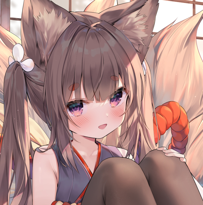 1girl amagi-chan_(azur_lane) animal_ears azur_lane bangs bare_shoulders black_legwear blush brown_hair chen_bin chinese_commentary close-up collarbone commentary_request eyebrows_visible_through_hair flat_chest fox_ears fox_girl fox_tail japanese_clothes kimono knees_up kyuubi legs_together looking_at_viewer multiple_tails open_mouth pantyhose sidelocks sitting sleeveless sleeveless_kimono smile solo tail thick_eyebrows twintails upper_body violet_eyes