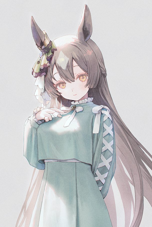 1girl 21_(eotyq58d6do16cs) animal_ears arm_behind_back breasts brown_hair closed_mouth dress ear_ornament frills green_dress grey_background hair_between_eyes hand_on_own_chest horse_ears horse_girl long_hair long_sleeves looking_at_viewer medium_breasts ribbon ribbon-trimmed_sleeves ribbon_trim satono_diamond_(umamusume) solo umamusume white_ribbon yellow_eyes