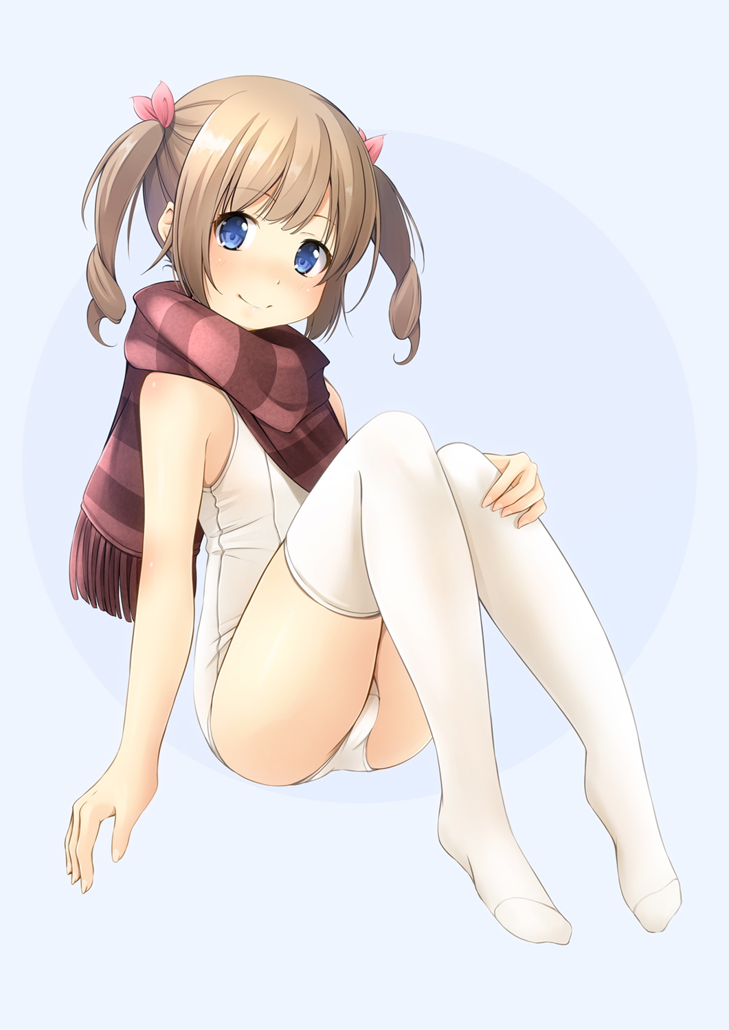 1girl bangs bare_arms bare_shoulders blue_background blue_eyes blush brown_hair brown_scarf closed_mouth commentary_request eyebrows_visible_through_hair fringe_trim full_body hair_ribbon hand_on_own_knee highres knees_up looking_at_viewer multicolored_hair no_shoes one-piece_swimsuit original pink_ribbon ribbon scarf shibacha sitting smile solo striped striped_scarf swimsuit thigh-highs twintails two-tone_hair white_legwear white_swimsuit