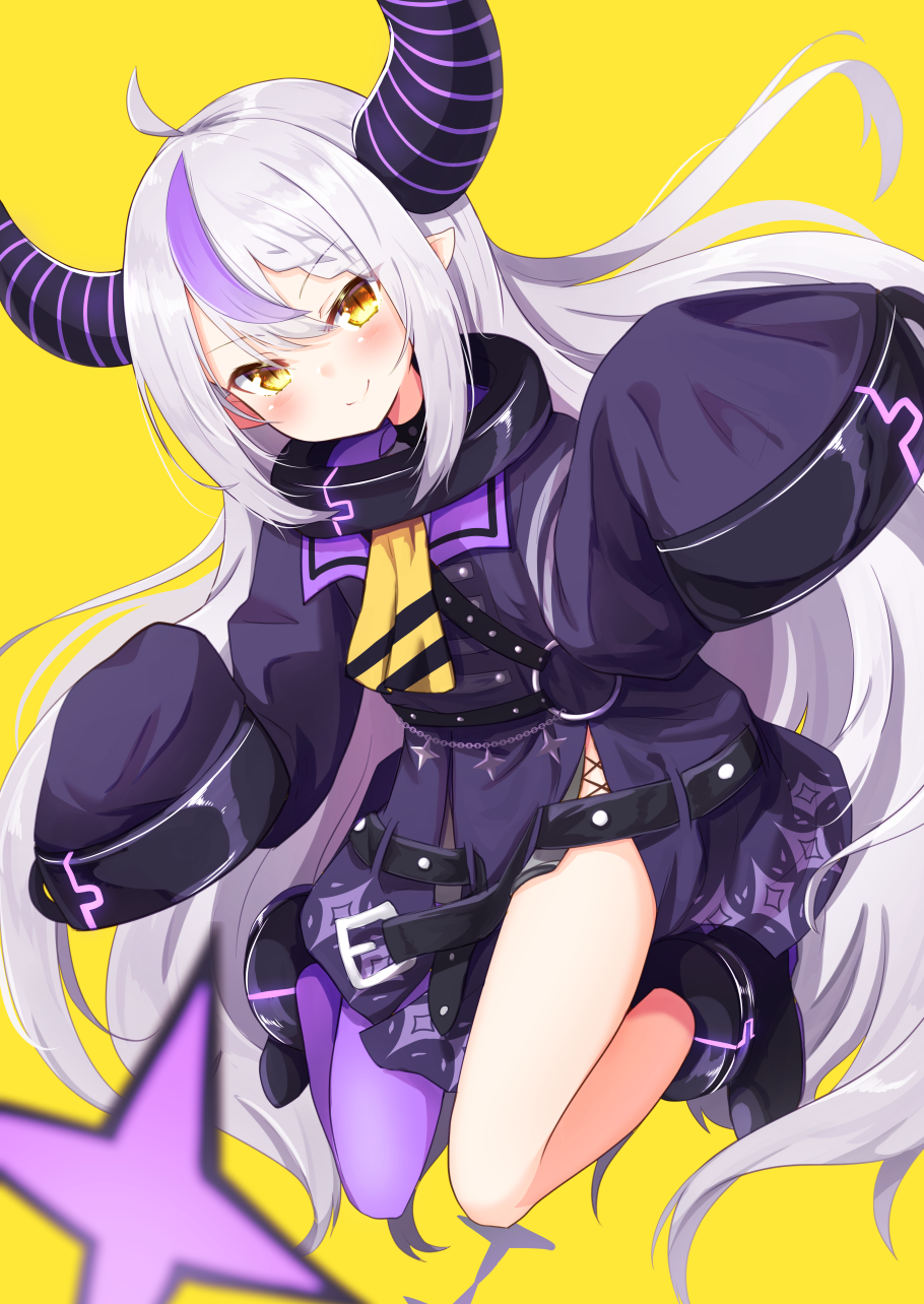 &gt;:) 1girl ahoge bangs baram black_dress black_footwear blush boots braid closed_mouth commentary_request demon_horns dress eyebrows_visible_through_hair full_body hair_between_eyes highres hololive horns la+_darknesss long_hair long_sleeves looking_at_viewer multicolored_hair purple_hair purple_legwear silver_hair simple_background single_thighhigh sleeves_past_fingers sleeves_past_wrists smile solo streaked_hair thigh-highs thighhighs_under_boots v-shaped_eyebrows very_long_hair virtual_youtuber yellow_background yellow_eyes yellow_neckwear