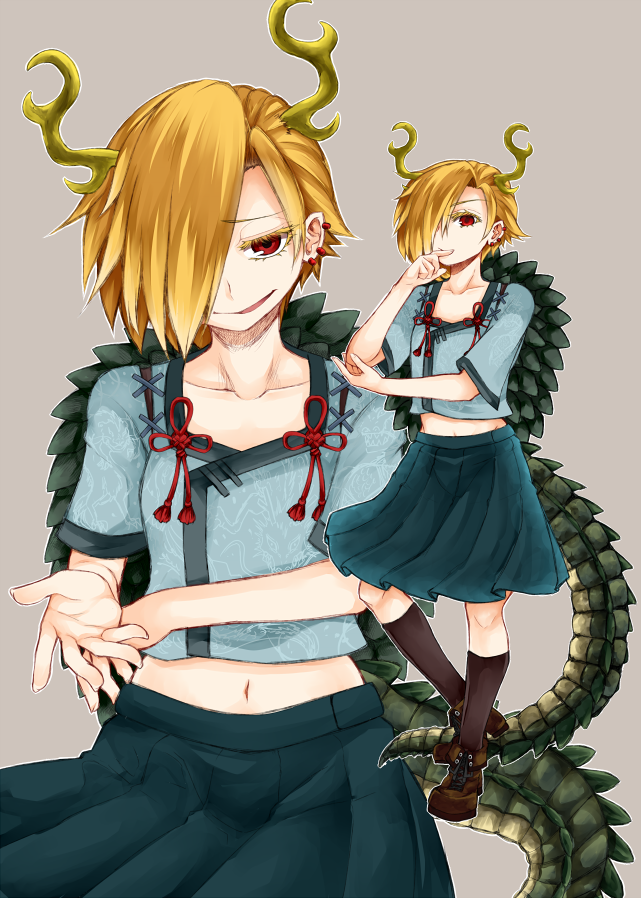 1girl adapted_costume aqua_shirt arm_up bangs black_legwear blonde_hair blue_skirt blush boots brown_footwear collarbone commentary_request dragon_girl dragon_horns dragon_tail ear_piercing evil_grin evil_smile flat_chest full_body grey_background grin hair_over_one_eye hand_to_own_mouth horns kicchou_yachie kneehighs looking_at_viewer midriff navel one_eye_covered open_mouth piercing pleated_skirt red_eyes scales shirt short_hair short_sleeves simple_background skirt smile socks solo standing stomach tail touhou turtle_shell zetsumame