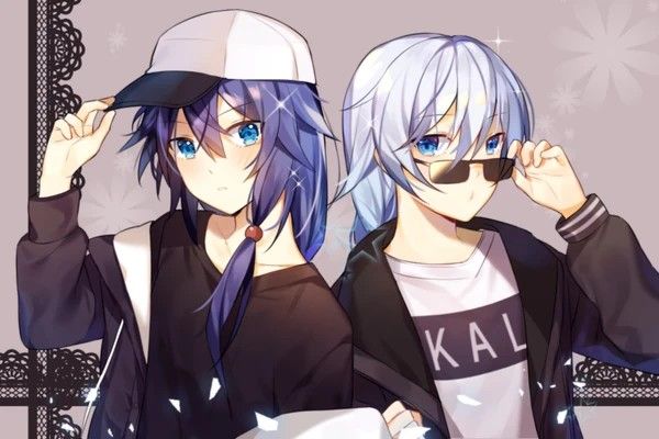 2girls artist_request bad_id bad_pixiv_id bangs baseball_cap beige_background black_hair black_jacket black_shirt blue_eyes closed_mouth fu_hua hair_between_eyes hat holding holding_eyewear honkai_(series) honkai_impact_3rd jacket kallen_kaslana long_hair long_sleeves looking_at_viewer multiple_girls open_clothes open_jacket shirt sunglasses white_hair white_headwear white_shirt