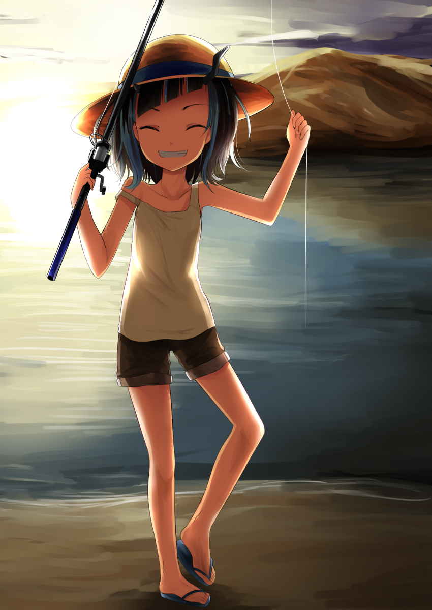 1girl alternate_costume bangs black_hair black_shorts blue_footwear blue_hair blunt_bangs breasts closed_eyes commentary_request demon_horns fishing_line fishing_rod full_body grin hat highres holding holding_fishing_rod horns kurona multicolored_hair no_tail red_eyes sandals shishio_chris short_hair short_shorts shorts small_breasts smile solo standing strap_slip sugar_lyric sun_hat tank_top two-tone_hair virtual_youtuber white_tank_top