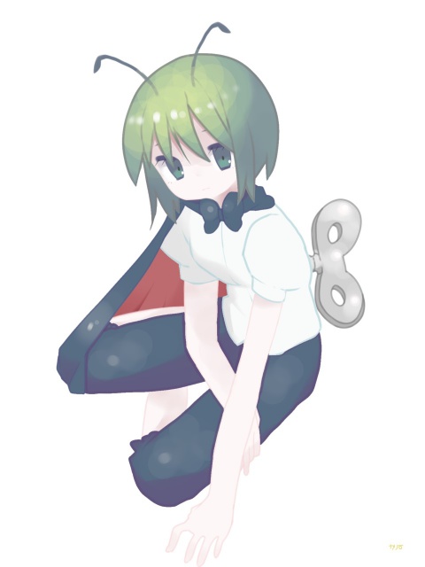 1girl antennae bangs black_cape black_shorts cape closed_mouth collared_shirt commentary_request full_body green_eyes green_hair kari_(atsuki_565) looking_at_viewer red_cape shirt short_hair short_sleeves shorts simple_background solo touhou two-sided_cape two-sided_fabric white_background white_shirt winding_key wriggle_nightbug