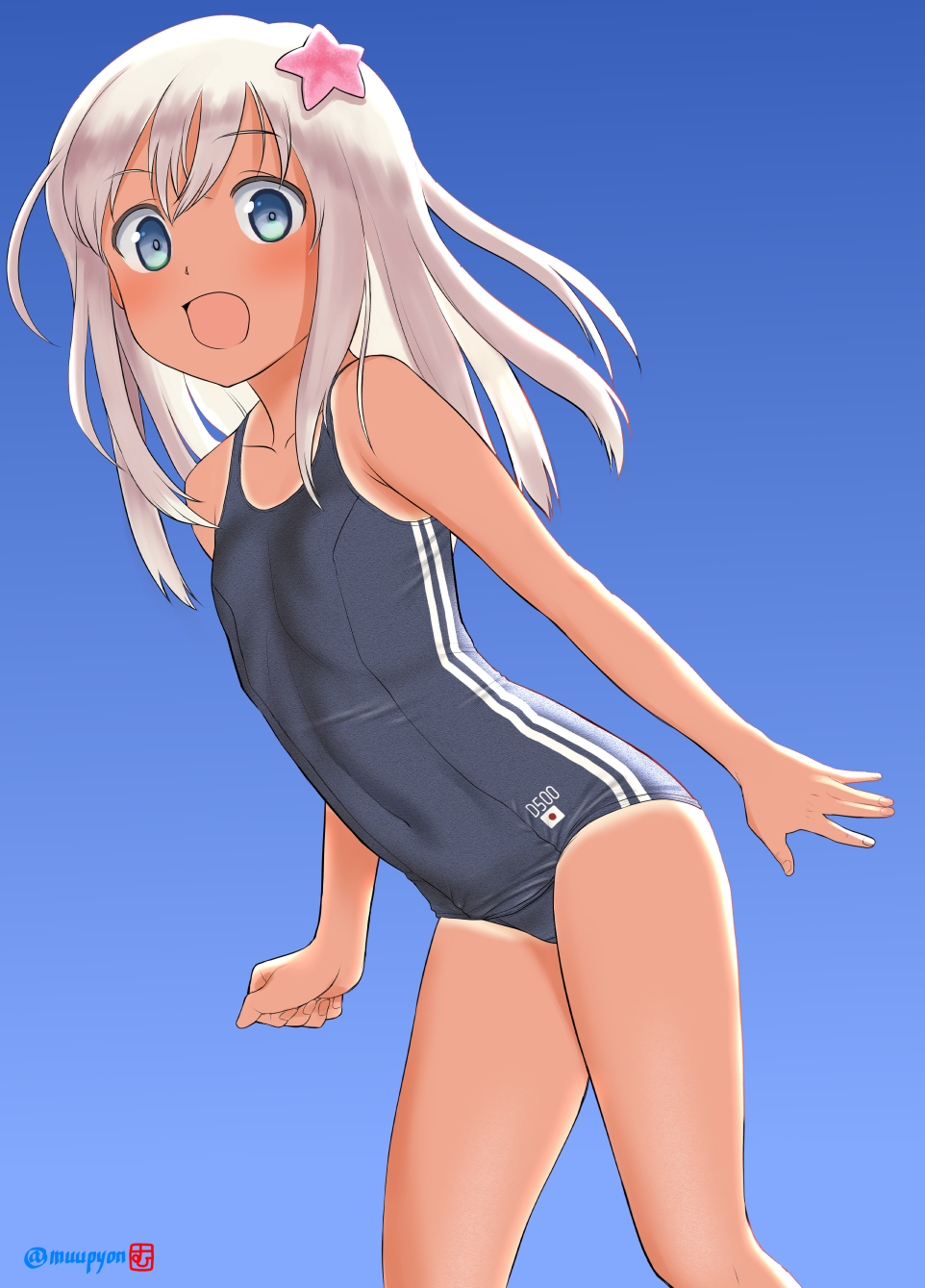 1girl artist_name bare_arms bare_legs bare_shoulders black_sailor_collar black_swimsuit blonde_hair blue_eyes blue_sky feet_out_of_frame flat_chest flower gradient_sky hair_flower hair_ornament highres kantai_collection long_hair looking_at_viewer mu-pyon one-piece_swimsuit one-piece_tan open_mouth reward_available ro-500_(kancolle) sailor_collar school_swimsuit sky smile solo standing swimsuit tan tanlines twitter_username