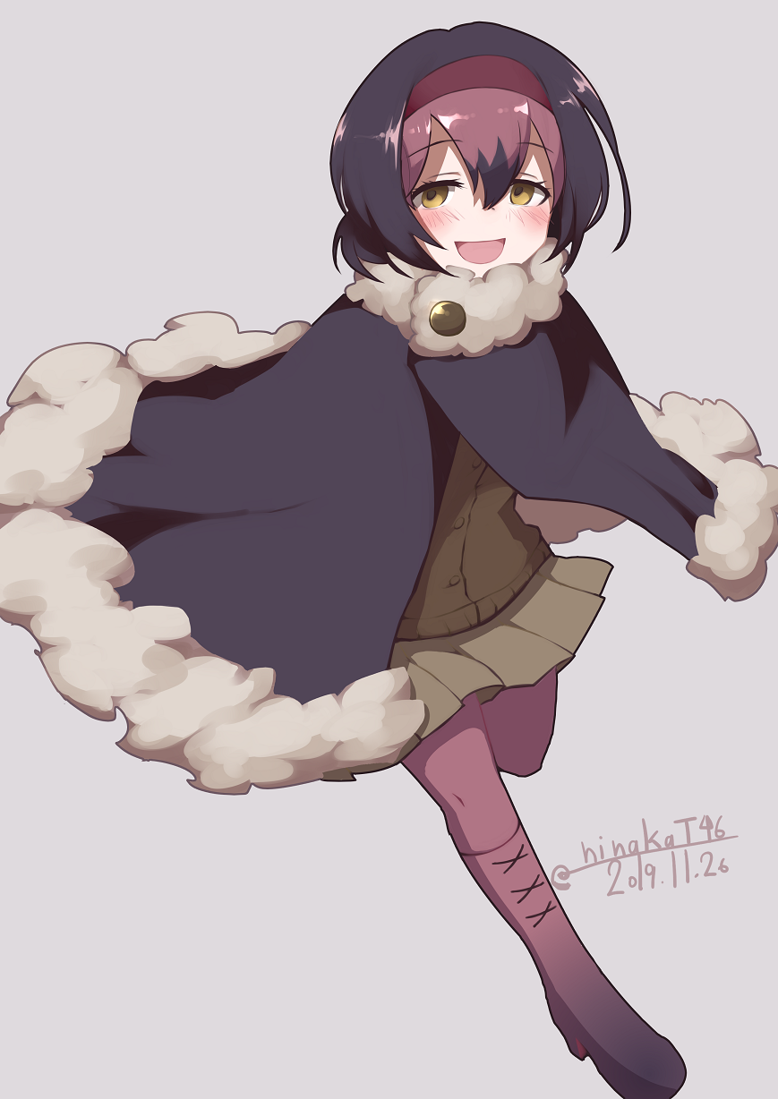 1girl 9735aoitora :d black_hair blush boots brown_hair brown_skirt brown_sweater buttons commentary_request dated dodo_(kemono_friends) empty_eyes eyebrows_visible_through_hair full_body fur_collar fur_trim hair_between_eyes hairband highres kemono_friends looking_at_viewer multicolored_hair open_mouth pantyhose pink_footwear pink_hair pleated_skirt red_hairband running short_hair signature skirt smile solo sweater yellow_eyes