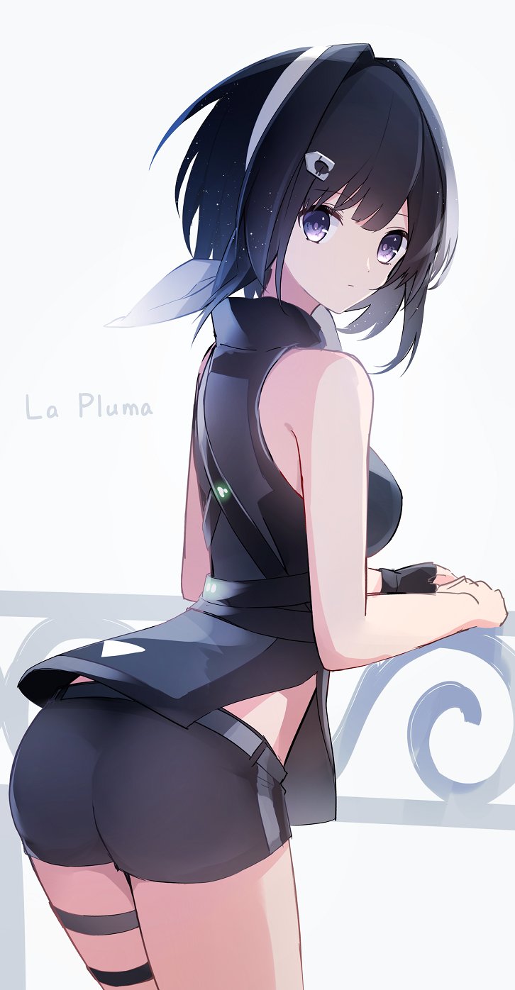 1girl a.a_(aa772) arknights ass bangs bare_shoulders black_hair black_shorts character_name closed_mouth eyebrows_visible_through_hair from_behind hair_intakes hair_ornament hairband hairclip highres la_pluma_(arknights) looking_at_viewer looking_back railing short_hair short_shorts shorts simple_background sleeveless solo thigh_strap violet_eyes white_background white_hairband