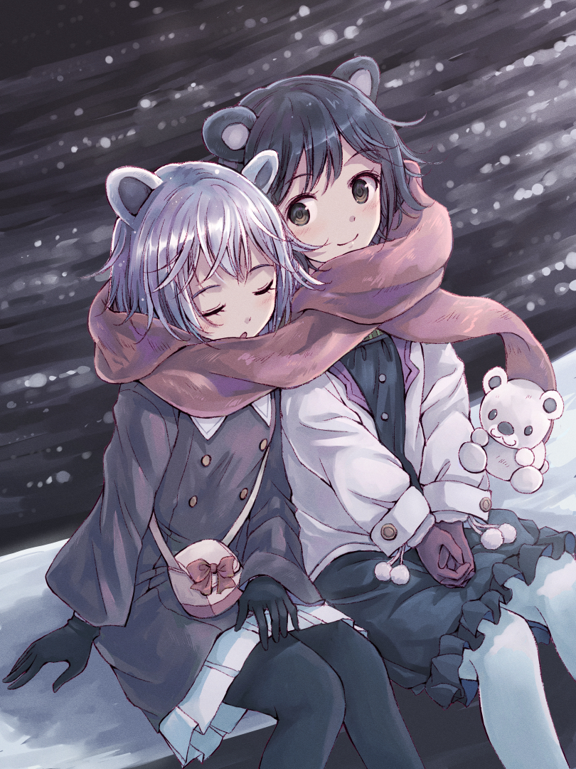 2girls alternate_costume animal_ears bag bear bear_ears black_gloves black_hair black_legwear bow brown_eyes closed_eyes coat commentary_request ears gloves good_end hand_on_lap handbag indie_virtual_youtuber kumagai_chihiro_(kumagai_chisato) kumagai_chisato kumagai_cnight leaning_on_person looking_at_another looking_to_the_side multiple_girls outdoors pantyhose partial_commentary red_bow red_gloves red_scarf scarf shared_scarf short_hair siblings side-by-side silver_hair sisters sitting skirt smile snow snowing strap stuffed_animal stuffed_toy teddy_bear virtual_youtuber white_legwear wind yakka