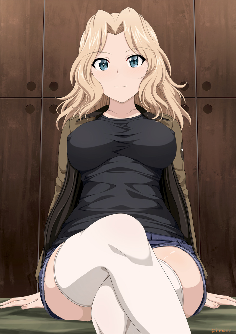 1girl bangs black_shirt blue_eyes blue_shorts breasts brown_jacket collarbone crossed_legs eyebrows_visible_through_hair girls_und_panzer indoors inoshira jacket kay_(girls_und_panzer) large_breasts light_blush light_brown_hair long_hair looking_at_viewer open_clothes open_jacket parted_bangs shirt short_shorts shorts sitting smile solo thigh-highs white_legwear