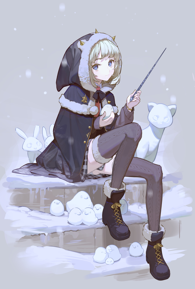1girl ankle_boots bangs blue_eyes boots cloak closed_mouth fur-trimmed_boots fur-trimmed_legwear fur_trim hks_(timbougami) holding holding_wand hood hooded_cloak light_green_hair looking_at_viewer on_stairs original short_hair sitting snow solo stairs thigh-highs wand