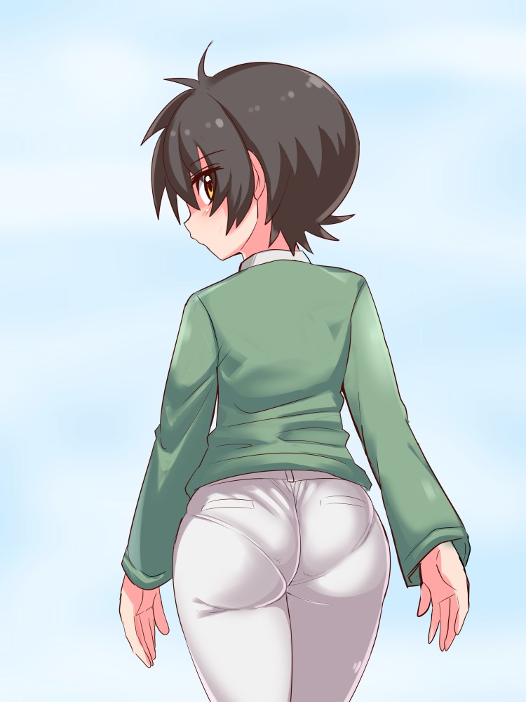 1girl bangs black_hair closed_mouth commentary cougar_(cougar1404) cowboy_shot from_behind green_shirt long_sleeves looking_at_viewer looking_back nari_(cougar1404) original pants pantylines shirt short_hair solo standing white_pants yellow_eyes