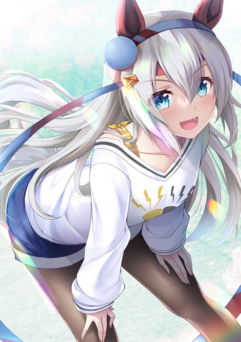 1girl animal_ears bent_over black_legwear blue_eyes casual collarbone commentary_request fang hair_between_eyes horse_ears horse_girl izumi_akane looking_at_viewer open_mouth pantyhose shorts silver_hair simple_background solo tamamo_cross_(umamusume) umamusume