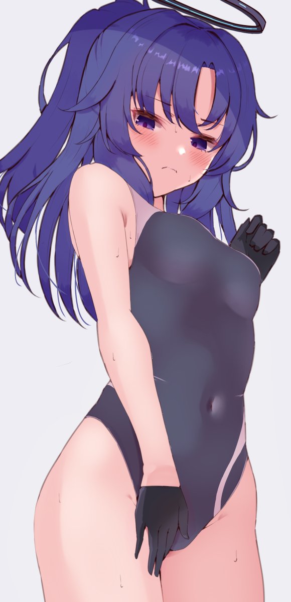 1girl alternate_hairstyle bangs black_gloves blue_archive blush competition_swimsuit cowboy_shot eyebrows_visible_through_hair frown gloves grey_swimsuit halo hand_up highres looking_at_viewer medium_hair navel one-piece_swimsuit ponytail purple_hair shiratama_(amenomurakumo0610) simple_background solo swimsuit violet_eyes wet white_background yuuka_(blue_archive)