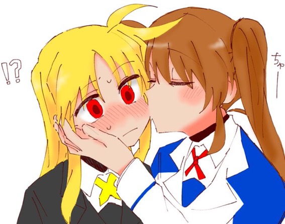 2girls blonde_hair blush brown_hair closed_eyes couple fate_testarossa kiss kissing_cheek long_hair lyrical_nanoha mahou_shoujo_lyrical_nanoha mii-kun_(mi_kun1116) multiple_girls red_eyes side_ponytail simple_background surprised takamachi_nanoha white_background yuri