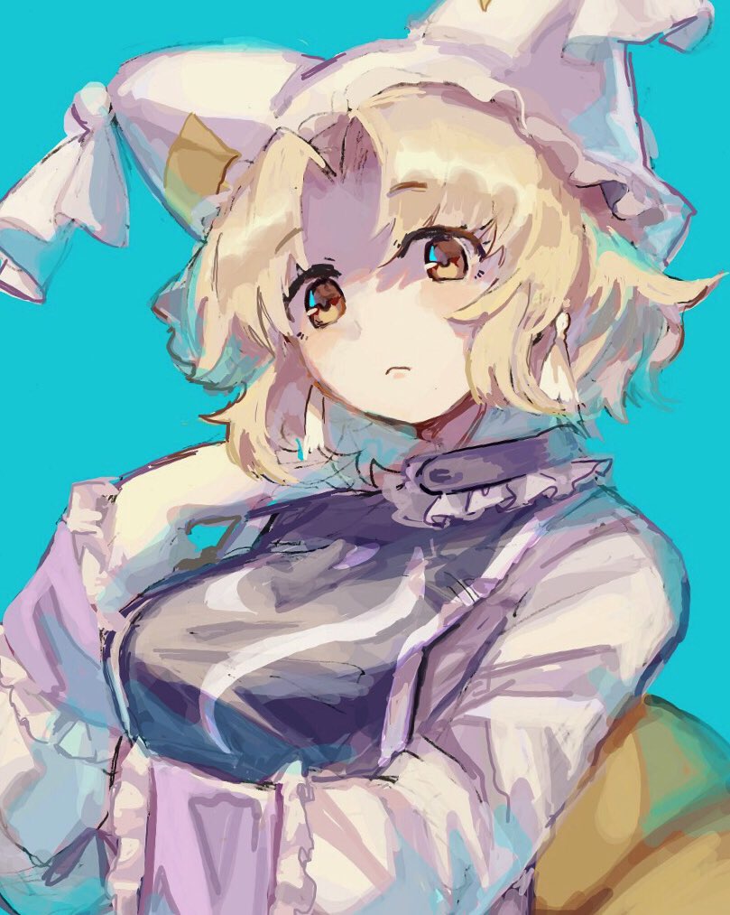 1girl :&lt; bangs blonde_hair blue_tabard commentary_request eyebrows_visible_through_hair frilled_shirt frills hat multiple_tails mushiao parted_bangs pillow_hat shirt short_hair sidelocks simple_background solo tail touhou upper_body white_headwear white_shirt yakumo_ran yellow_eyes