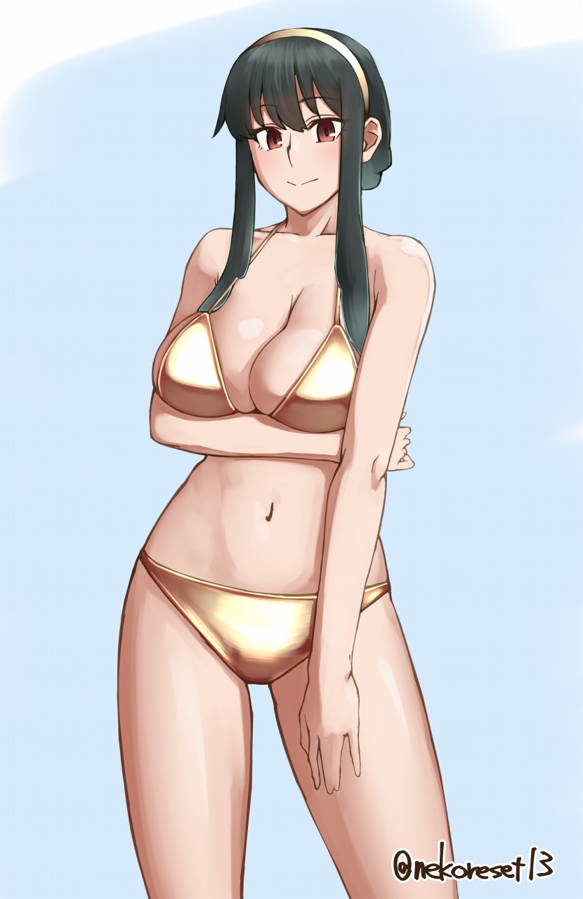 1girl arm_under_breasts bikini black_hair breasts closed_mouth commentary_request gold_bikini gold_hairband highres holding_own_arm large_breasts light_blue_background long_hair navel nekoreset13 red_eyes sidelocks simple_background solo spy_x_family stomach swimsuit thighs twitter_username yor_briar