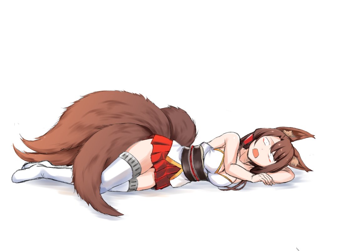 1girl akagi_(azur_lane) animal_ears azur_lane breasts brown_hair brown_tail dot_pupils eyeliner fox_ears fox_girl fox_tail kitsune kyuubi large_breasts long_hair looking_at_viewer lying makeup multiple_tails on_side sakuramon solo steed_(steed_enterprise) tail thigh-highs white_legwear