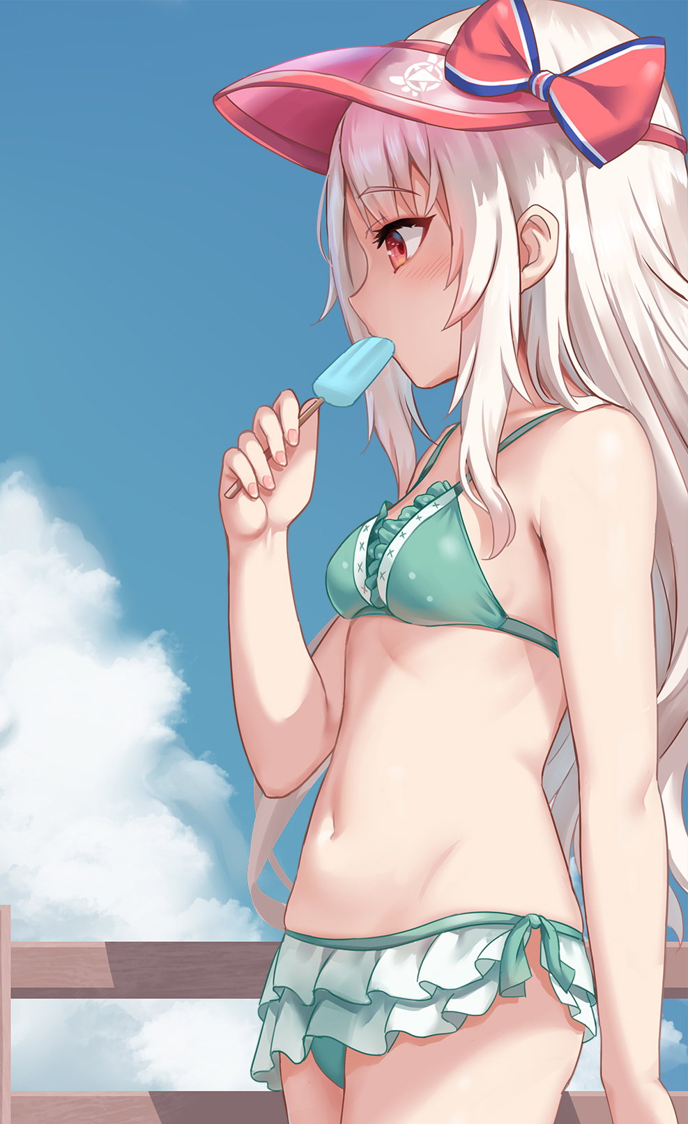 1girl bangs bare_shoulders bikini blue_sky blush bow breasts eating fate/grand_order fate/kaleid_liner_prisma_illya fate_(series) food green_bikini highres illyasviel_von_einzbern long_hair navel popsicle red_bow red_eyes shimokirin sidelocks sky small_breasts solo swimsuit thighs visor_cap white_hair