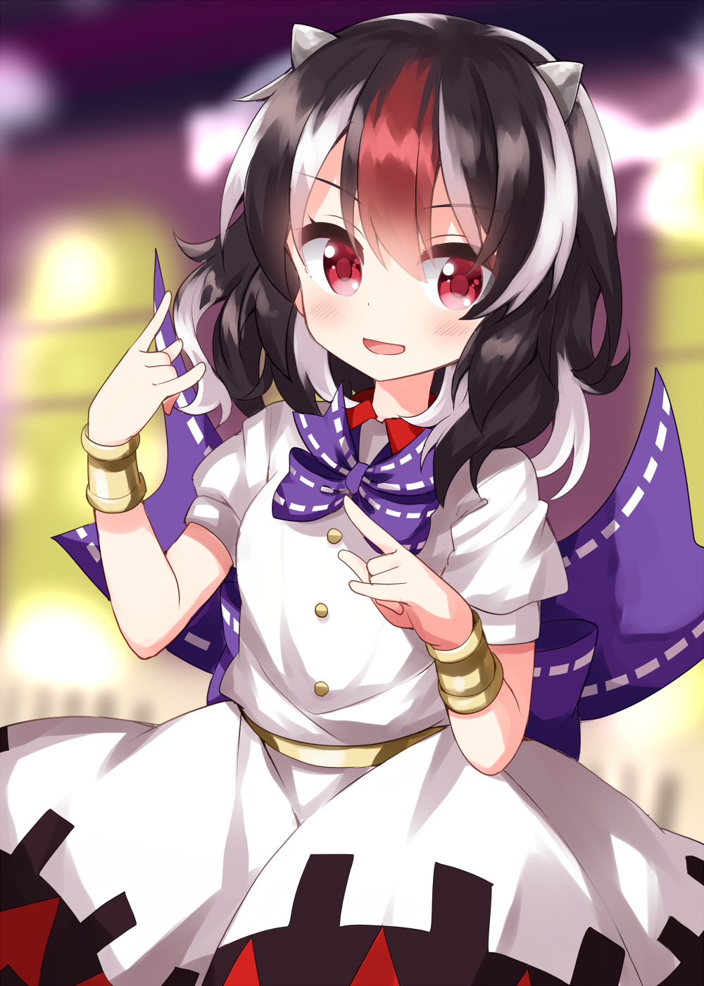 1girl black_hair blush bracelet buttons dress eyebrows_visible_through_hair hair_between_eyes highres horns jewelry kijin_seija multicolored_hair open_mouth puffy_short_sleeves puffy_sleeves red_eyes redhead ruu_(tksymkw) short_hair short_sleeves smile solo streaked_hair touhou upper_body white_dress white_hair