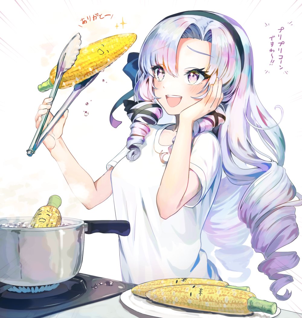 1girl :d bangs black_hairband blue_hair blush commentary_request cooking corn emphasis_lines eyebrows_visible_through_hair grey_hair hairband hand_on_own_cheek hand_on_own_face hyakumantenbara_salome multicolored_hair nijisanji pi_(p77777778) plate pot purple_hair shirt short_sleeves simple_background smile solo teeth tongs translation_request upper_body upper_teeth violet_eyes white_background white_shirt