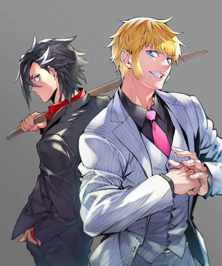2boys alternate_costume back-to-back black_hair black_jacket black_pants black_shirt blonde_hair blue_eyes collared_shirt expressionless fate/grand_order fate_(series) fingernails fist_in_hand formal grey_background grey_eyes grin hand_in_pocket holding holding_sword holding_weapon jacket kotobuki_toro kunai looking_at_viewer looking_back male_focus mandricardo_(fate) multicolored_hair multiple_boys necktie open_clothes open_jacket pants pink_necktie pinstripe_pattern pinstripe_suit pinstripe_vest red_shirt roland_(fate) shirt short_hair sideburns simple_background smile spiky_hair streaked_hair striped suit sword upper_body v-shaped_eyebrows vest weapon white_hair white_jacket white_pants white_suit white_vest