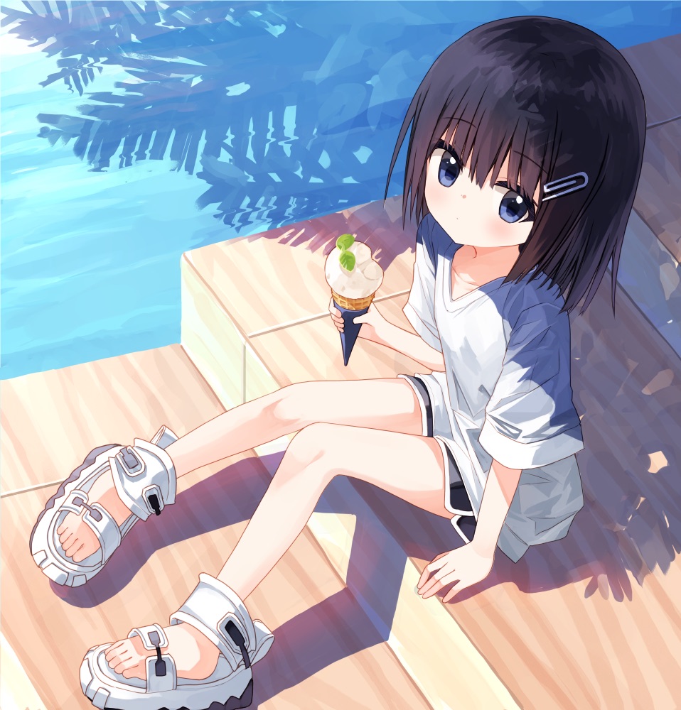 1girl bangs black_hair black_shorts blue_eyes closed_mouth commentary_request food full_body hair_between_eyes hair_ornament hairclip holding holding_food ice_cream ice_cream_cone looking_at_viewer original sandals shirt short_shorts short_sleeves shorts sitting solo water white_footwear white_shirt yuuhagi_(amaretto-no-natsu)